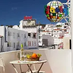 Old Town Apartment *